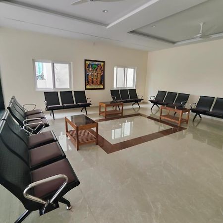 Sri Abirami Mahal Hotel Tiruvannāmalai Eksteriør billede