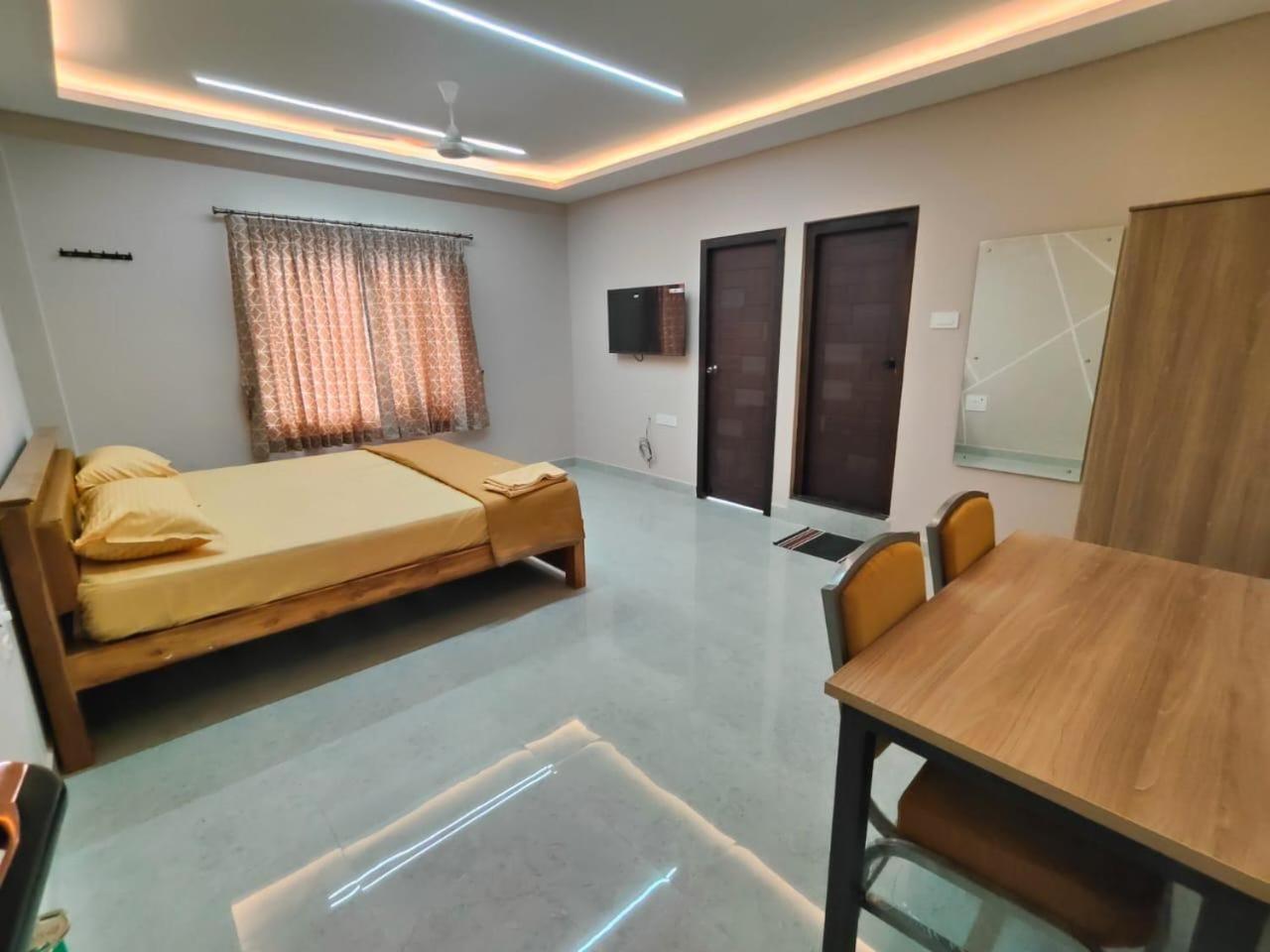 Sri Abirami Mahal Hotel Tiruvannāmalai Eksteriør billede