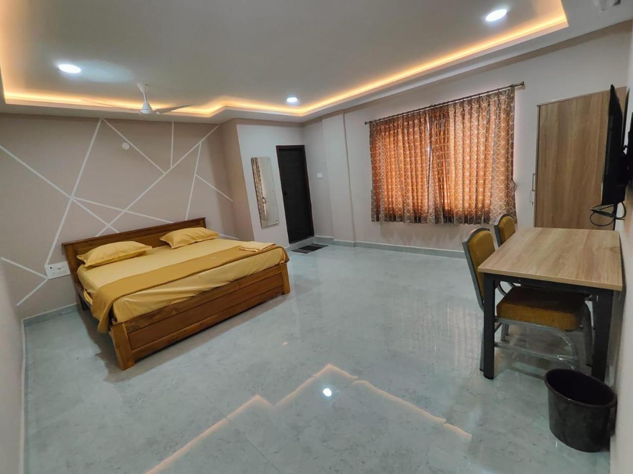 Sri Abirami Mahal Hotel Tiruvannāmalai Eksteriør billede
